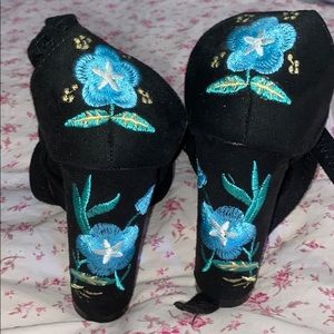 Black Floral Tie Up Heels